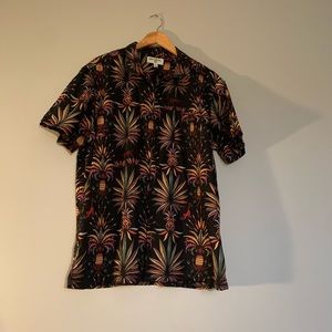 Men’s Billabong XL short-sleeved button up